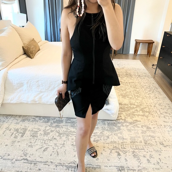 CAMEO Dress - Picture 5 of 11